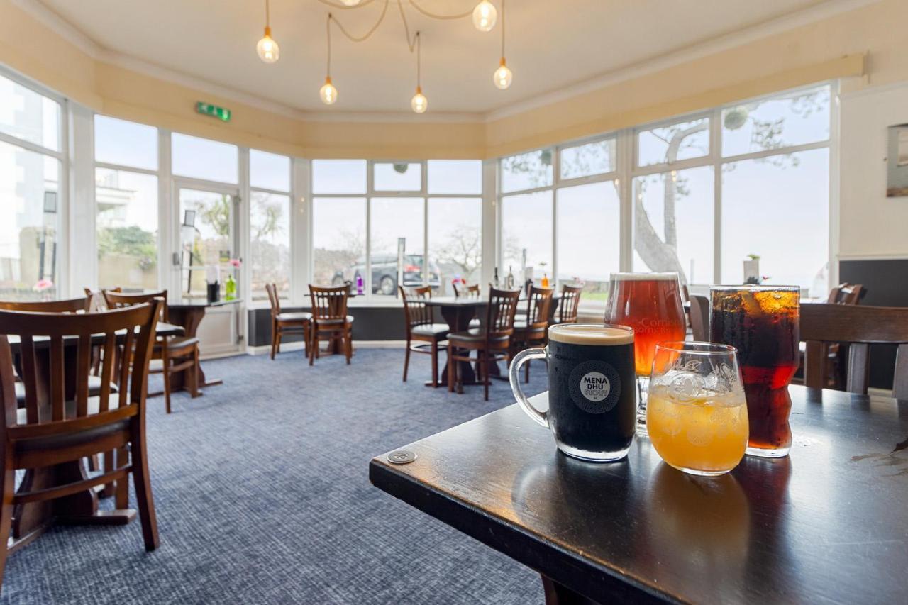 Babbacombe Royal Hotel And Carvery Торкі Екстер'єр фото