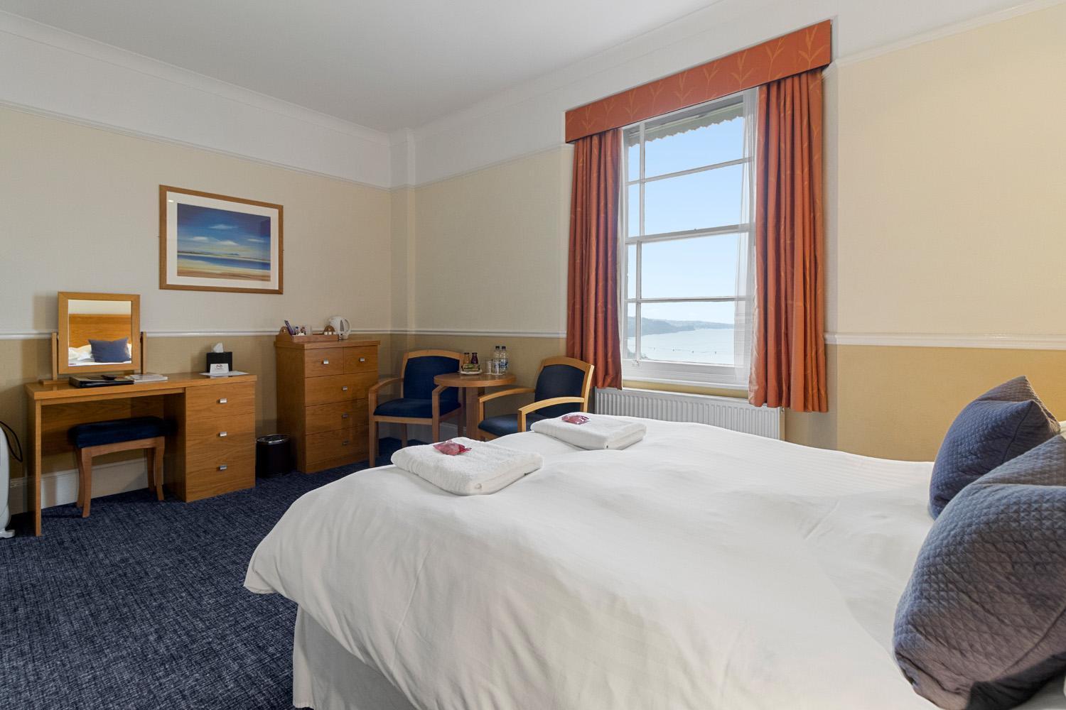 Babbacombe Royal Hotel And Carvery Торкі Екстер'єр фото